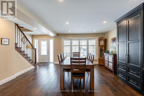 569 Rosseau Road, Hamilton, ON - Indoor Photo Showing Dining Room