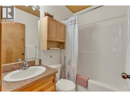 1271 Apex Mountain Road Unit# 306, Penticton, BC - Indoor Photo Showing Bathroom