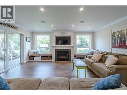 6107 Tavender Court, Summerland, BC - Indoor Photo Showing Living Room With Fireplace