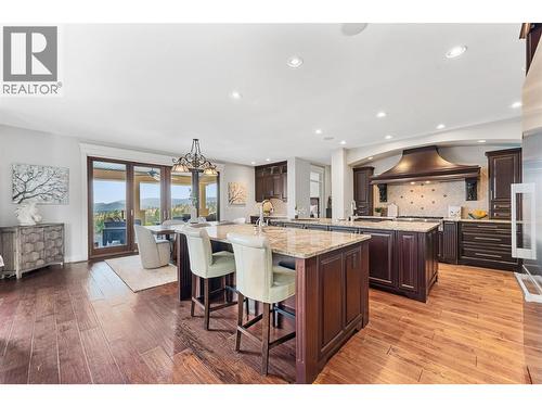 660 Almandine Court, Kelowna, BC - Indoor