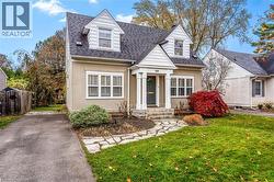 131 GLENWOOD Avenue  St. Catharines, ON L2R 4C8