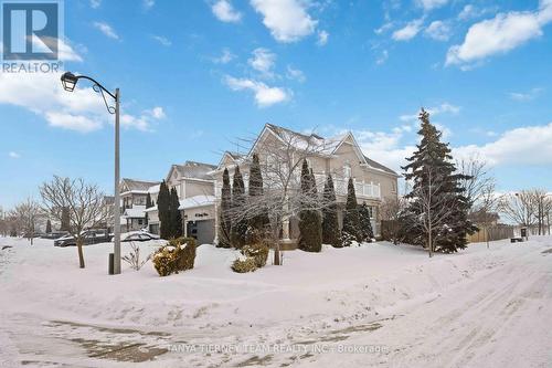 101 Tunney Place, Whitby, ON - Outdoor