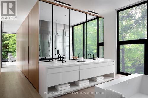 7 Waxwing Place, Toronto, ON - Indoor