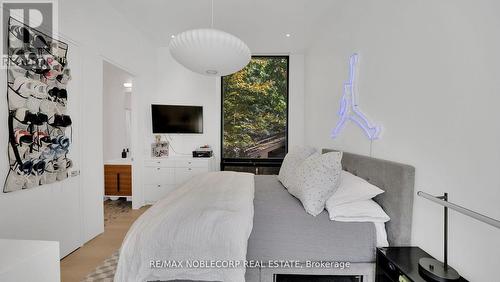 7 Waxwing Place, Toronto, ON - Indoor Photo Showing Bedroom