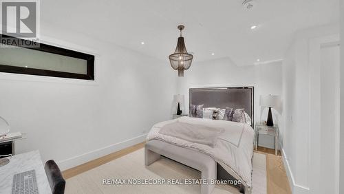 7 Waxwing Place, Toronto, ON - Indoor Photo Showing Bedroom