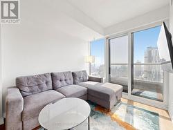 4001 - 319 JARVIS STREET Toronto, ON M5B 2C2