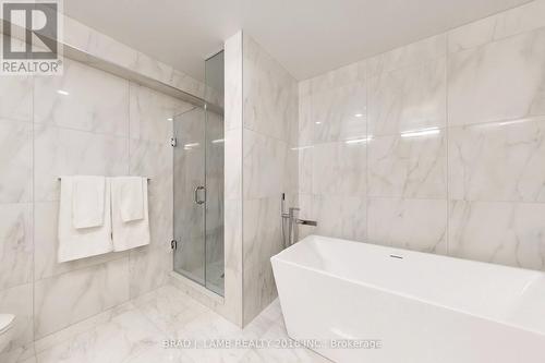 1701 - 458 Richmond Street W, Toronto, ON - Indoor Photo Showing Bathroom
