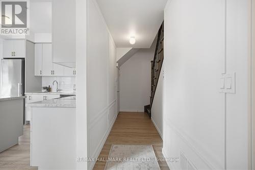 101 - 1711 Pure Springs Boulevard, Pickering, ON - Indoor Photo Showing Kitchen