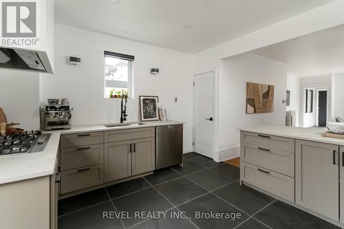 102 Eighth Street, Toronto, ON - Indoor Photo Showing Kitchen