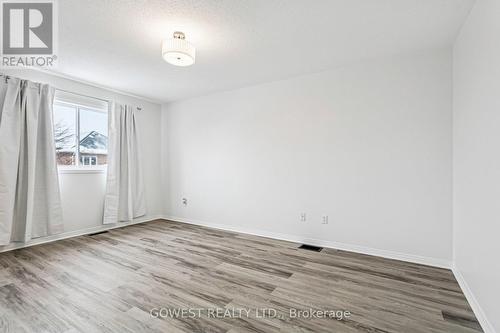 14 - 3150 Erin Centre Boulevard, Mississauga, ON - Indoor Photo Showing Other Room
