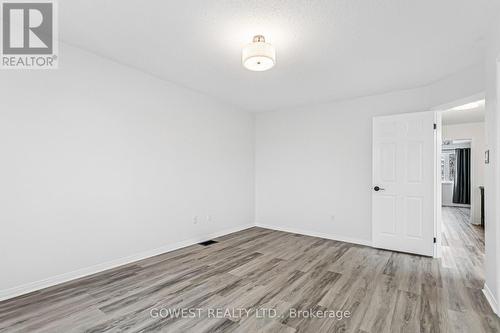 14 - 3150 Erin Centre Boulevard, Mississauga, ON - Indoor Photo Showing Other Room