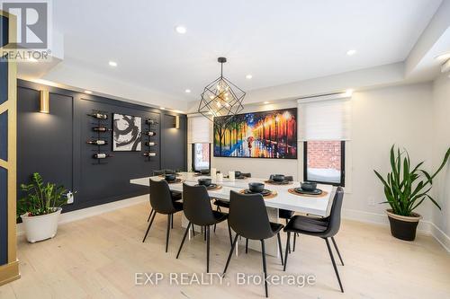 1279 Winterbourne Drive, Oakville, ON - Indoor Photo Showing Dining Room