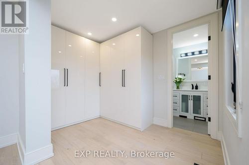 1279 Winterbourne Drive, Oakville, ON - Indoor Photo Showing Other Room