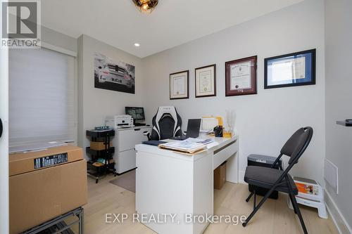 1279 Winterbourne Drive, Oakville, ON - Indoor