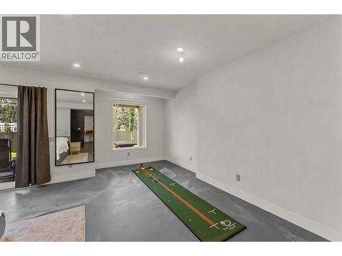 1846 Viewpoint Crescent, West Kelowna, BC - Indoor Photo Showing Other Room