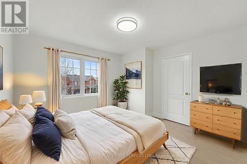 386 Reeves Way Boulevard, Whitchurch-Stouffville, ON - Indoor Photo Showing Bedroom