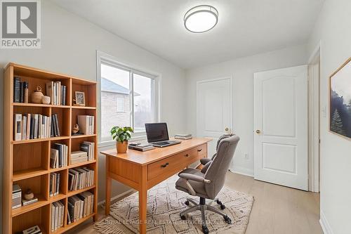 386 Reeves Way Boulevard, Whitchurch-Stouffville, ON - Indoor Photo Showing Office