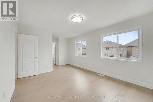 386 Reeves Way Boulevard, Whitchurch-Stouffville, ON - Indoor Photo Showing Other Room