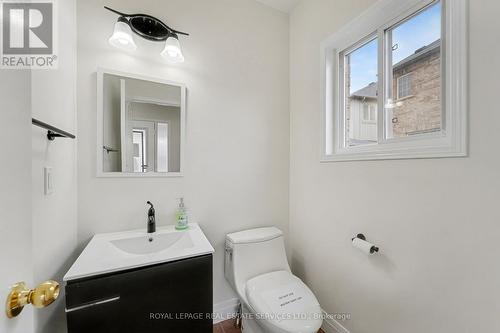 386 Reeves Way Boulevard, Whitchurch-Stouffville, ON - Indoor Photo Showing Bathroom