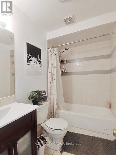554 Highcroft Avenue, Ottawa, ON - Indoor Photo Showing Bathroom