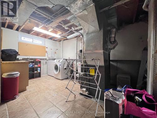 4 Cadence Gate, Ottawa, ON - Indoor Photo Showing Laundry Room