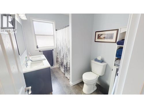2107 Rawlings Road, Quesnel, BC - Indoor Photo Showing Bathroom