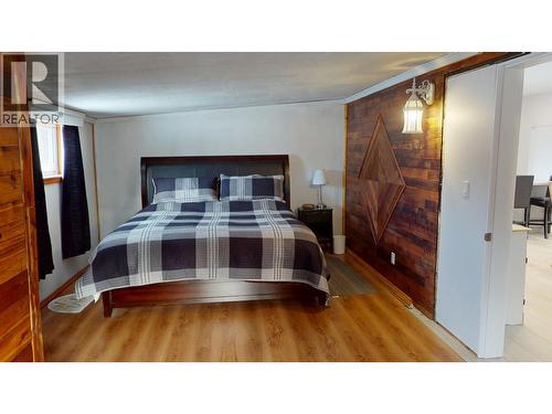 2107 Rawlings Road, Quesnel, BC - Indoor Photo Showing Bedroom