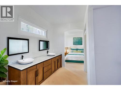 113 Corral Boulevard, Cranbrook, BC - Indoor Photo Showing Bathroom