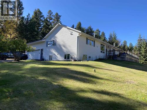 5270 Mackay Crescent, 108 Mile Ranch, BC - Outdoor
