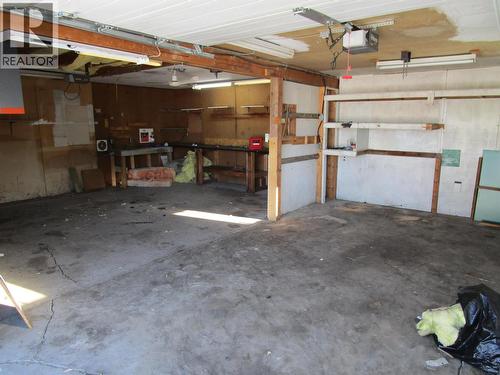 5982 Horse Lake Road, 100 Mile House, BC - Indoor Photo Showing Garage