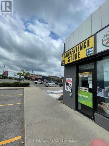 5 Windward Drive, Grimsby, ON 