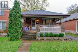 4 MCDONALD Avenue  London, ON N6G 1B1