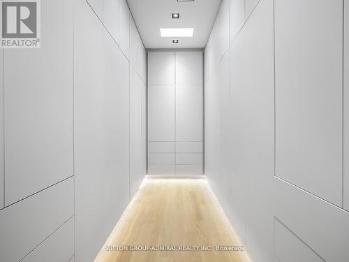 157 Old Forest Hill Road, Toronto, ON - Indoor Photo Showing Other Room