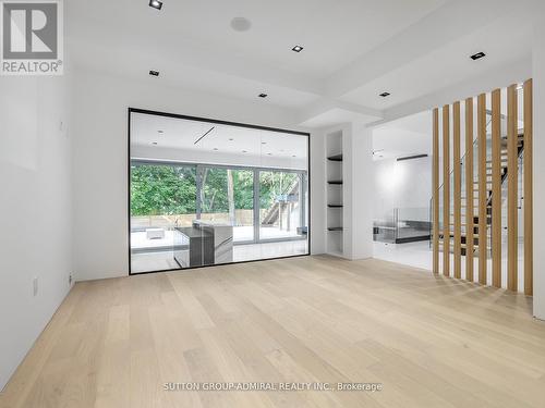 157 Old Forest Hill Road, Toronto, ON - Indoor Photo Showing Other Room