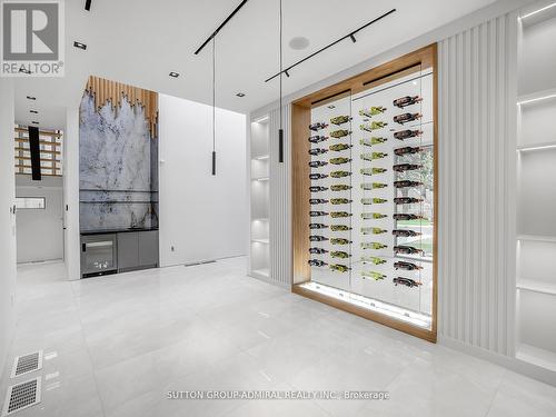 157 Old Forest Hill Road, Toronto, ON - Indoor Photo Showing Other Room