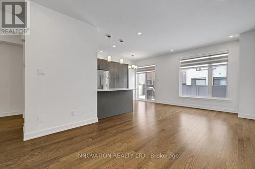 2349 Goldhawk Drive, Ottawa, ON - Indoor