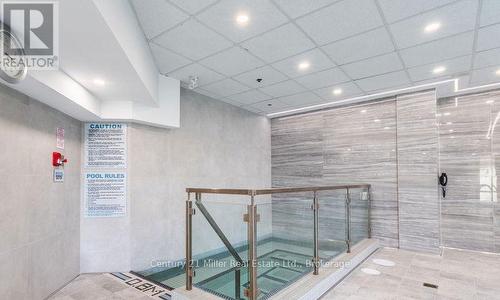 319 - 2511 Lakeshore Road W, Oakville (Br Bronte), ON - Indoor Photo Showing Other Room