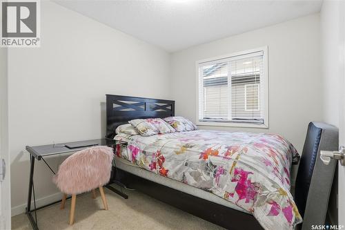 175 135 Ashworth Crescent, Saskatoon, SK - Indoor Photo Showing Bedroom