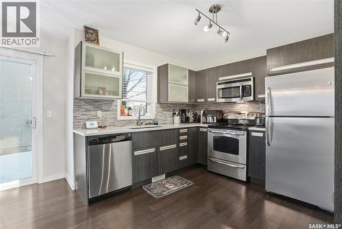 175 135 Ashworth Crescent, Saskatoon, SK - Indoor Photo Showing Kitchen With Upgraded Kitchen