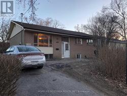 3833 FINCH AVENUE E  Toronto, ON M1T 3E8