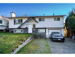 7902 HERON STREET  Mission, BC V2V 6A1