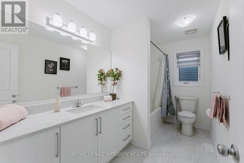 719 Samantha Eastop Avenue, Ottawa, ON - Indoor Photo Showing Bathroom