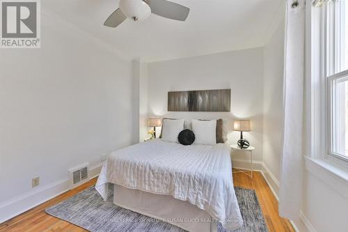 925 Greenwood Avenue, Toronto, ON - Indoor Photo Showing Bedroom
