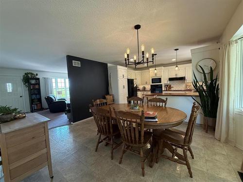 408 Dixie Road, Swan River, MB - Indoor Photo Showing Dining Room