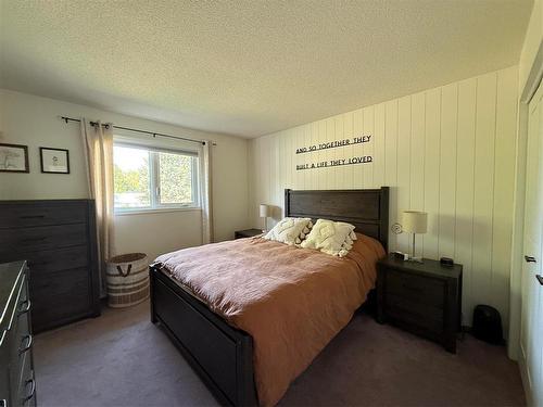 408 Dixie Road, Swan River, MB - Indoor Photo Showing Bedroom