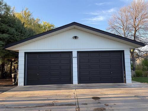 408 Dixie Road, Swan River, MB - Outdoor