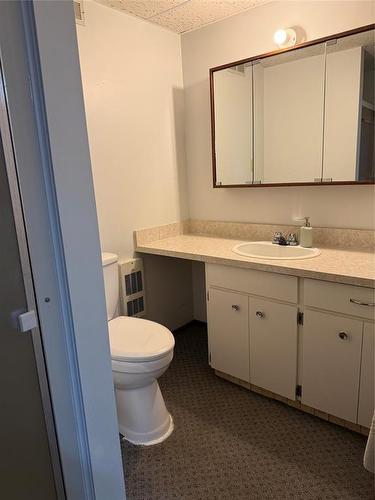 408 Dixie Road, Swan River, MB - Indoor Photo Showing Bathroom