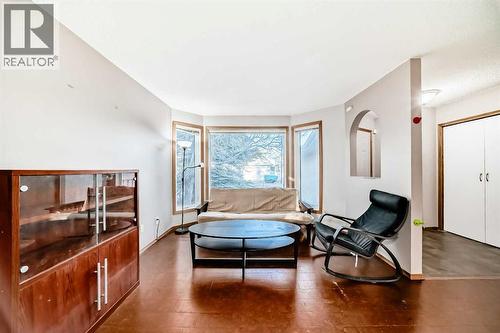 78 Sandringham Way Nw, Calgary, AB - Indoor