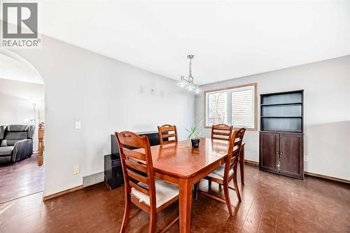 78 Sandringham Way Nw, Calgary, AB - Indoor Photo Showing Dining Room