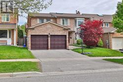 19 BEVSHIRE CIRCLE  Vaughan, ON L4J 5B3